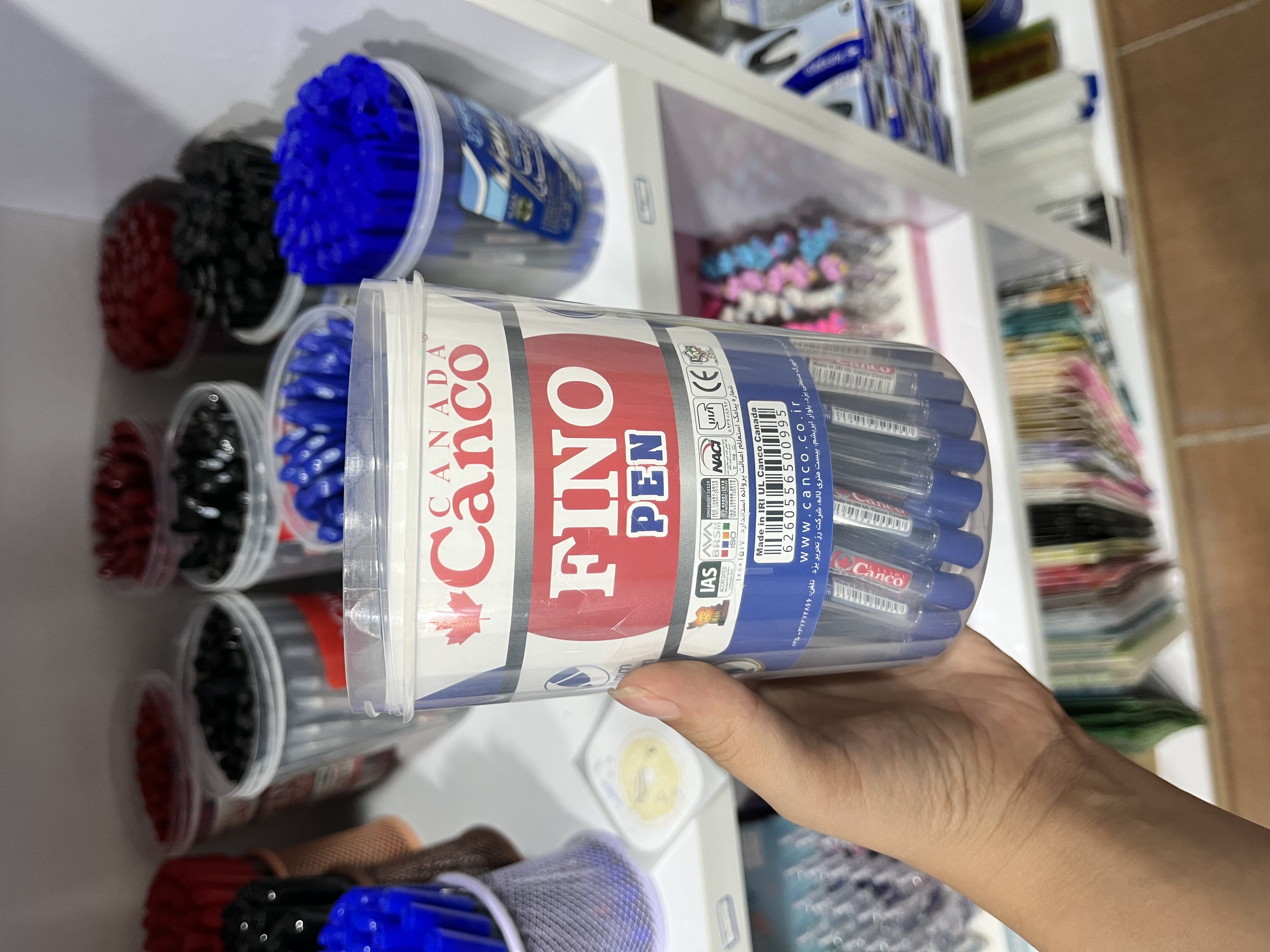 خودکار مشکی، قرمز و آبی canco